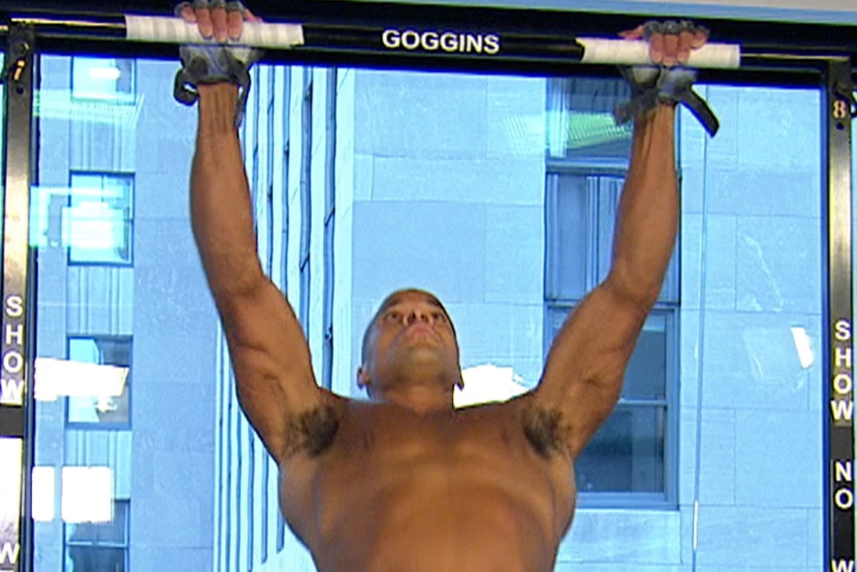 David Goggins’ 4,030 Pull-Ups in 17 Hours: A Display of Mental and Physical Strength