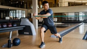 Fitness Lanes featured image for How to Train for Improved Bowling Endurance Without Fatigue